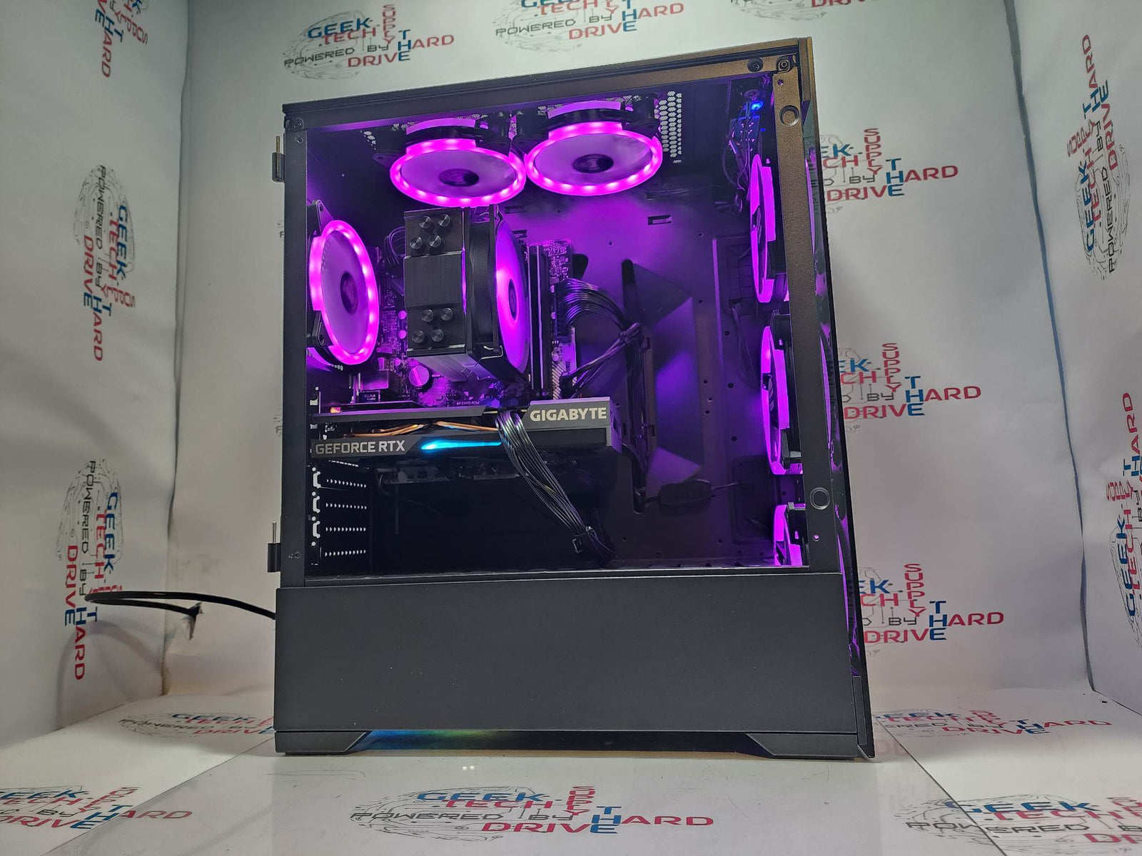 Custom Gaming Desktop PC Ryzen 7 7800X3D 2TB SSD 64GB DDR5 RTX 4060 TI Black Vog A620M - Geek Tech