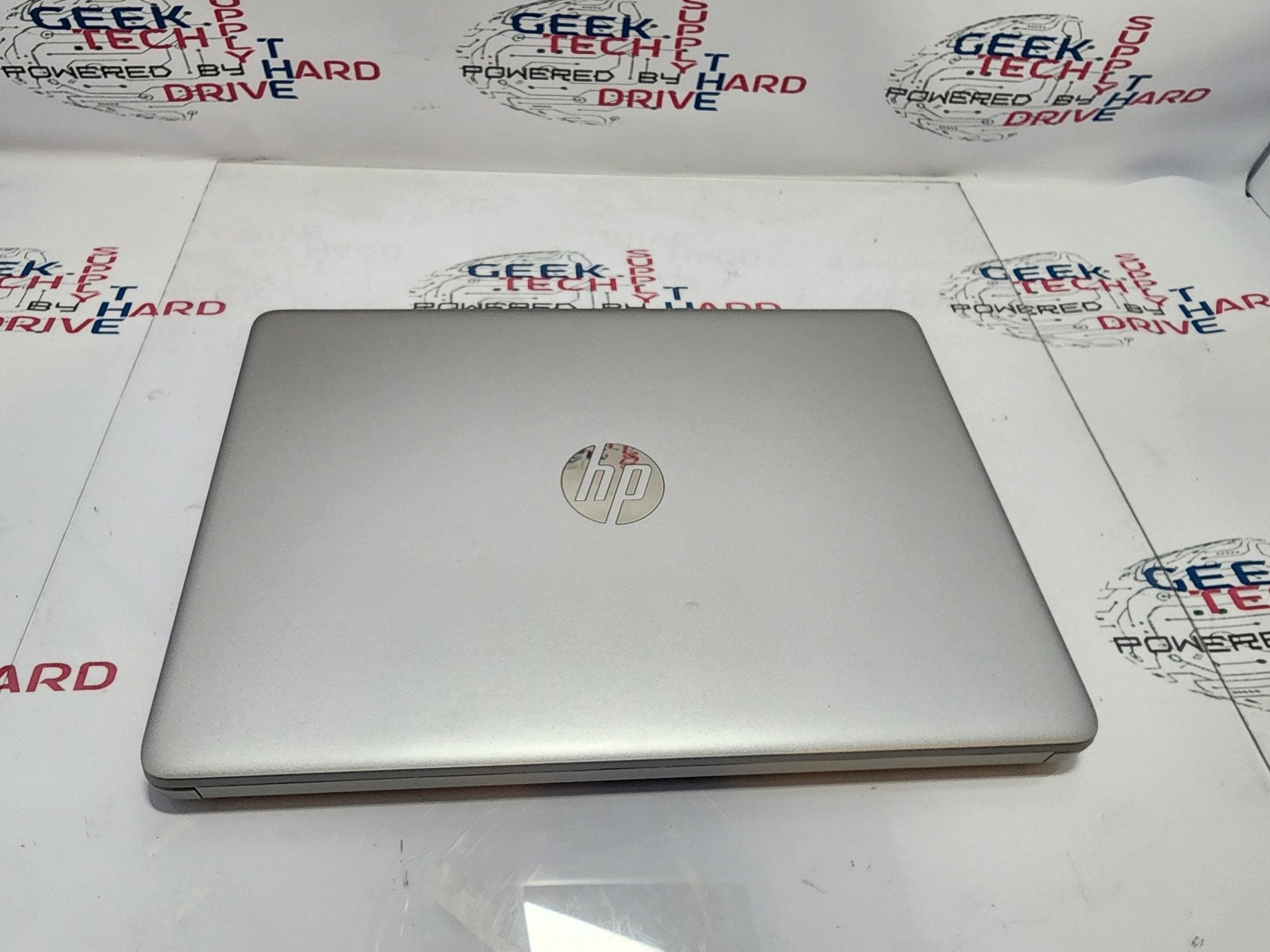 HP Notebook 14-dk0053od Windows 11 AMD A4-9125 Dual Core 64gb SSD 4gb RAM Silver | B Grade - Geek Tech