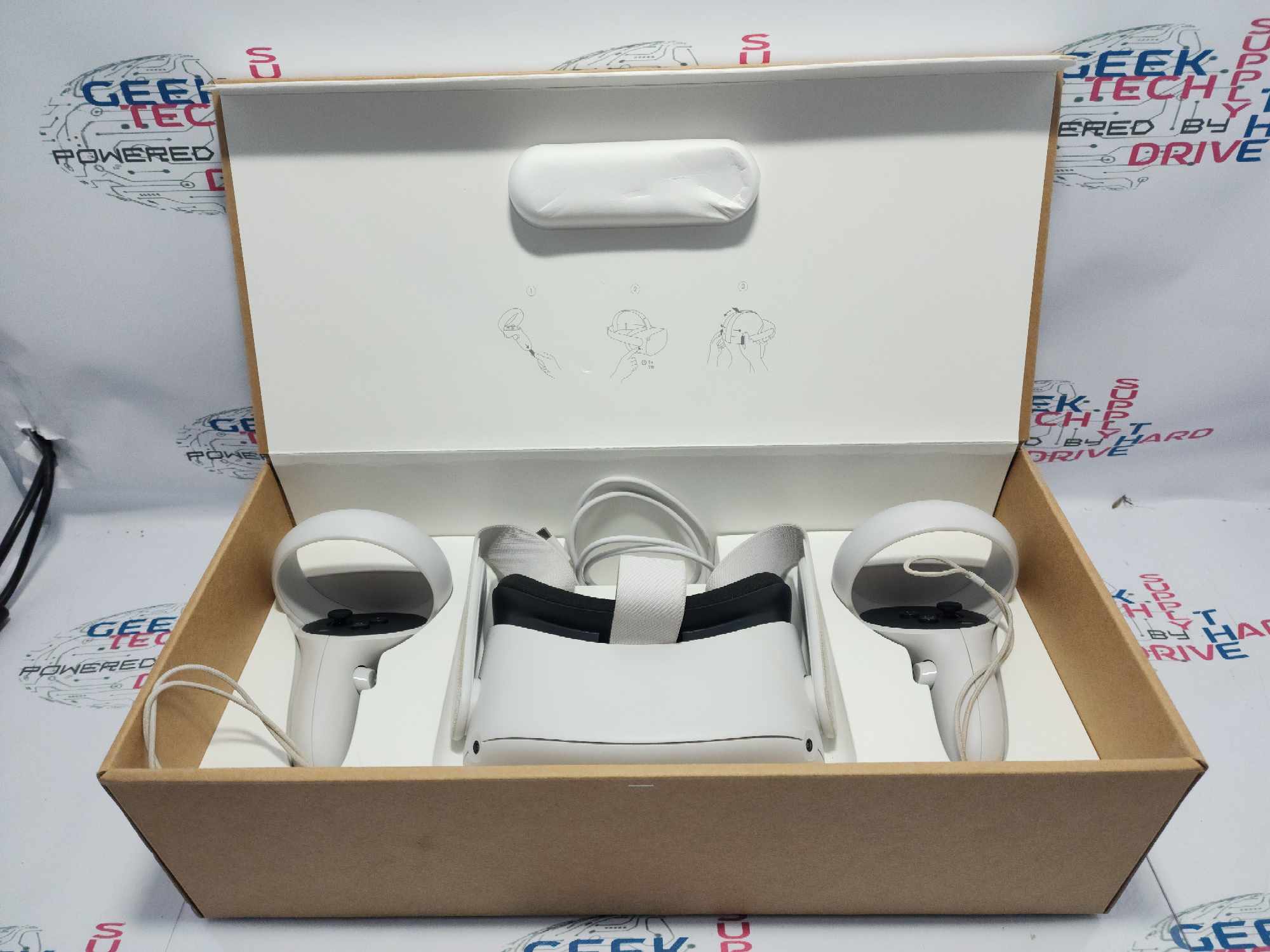 Meta Oculus Quest 2 VR 128GB Headset w/ Controllers & Box - Geek Tech