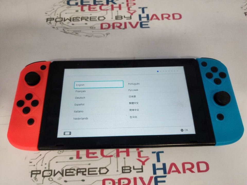 Nintendo Switch Console | C Grade - Geek Tech