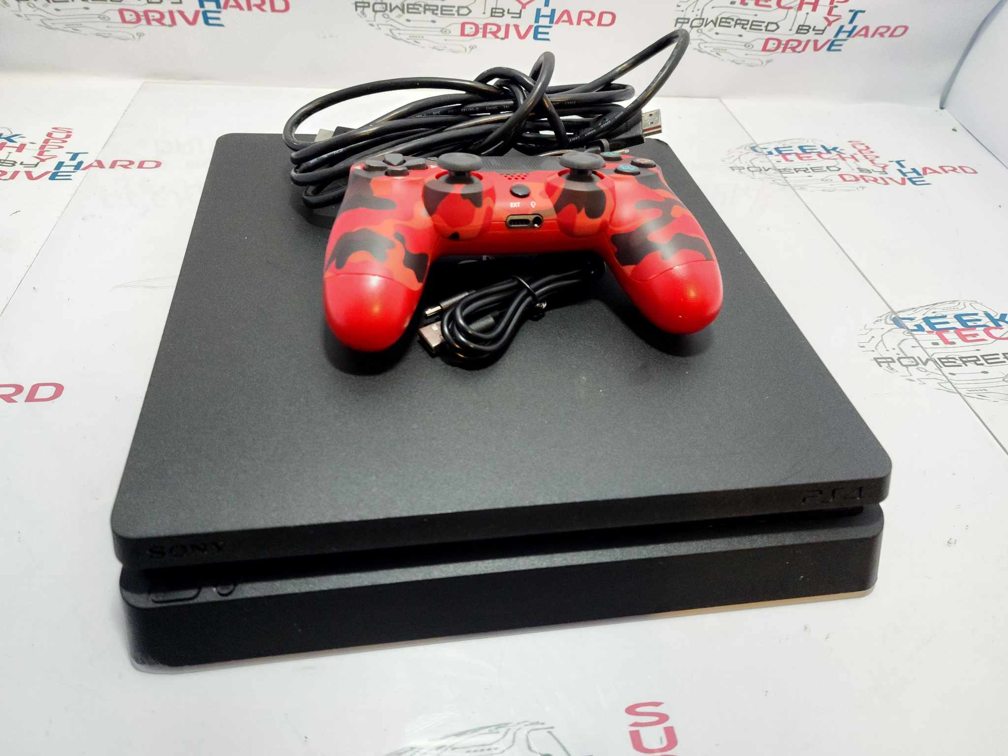 Sony Playstation 4 PS4 Slim CUH-2215B 1tb Game Console w/ Controller Black | C Grade - Geek Tech