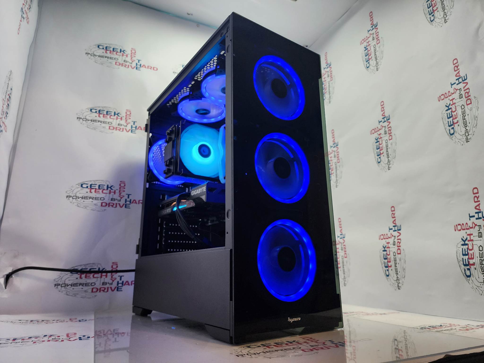 Custom Gaming Desktop PC Computer i7 1tb SSD 16gb NVIDIA RTX 2060 WiFi RGB Vog H8