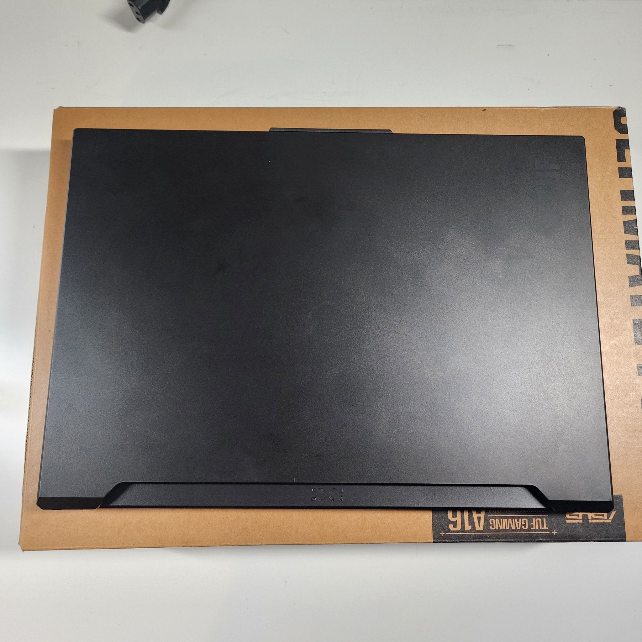 Asus Tuf Gaming Laptop A16 FA617NS - A16.R77600 Ryzen 7 RX 7600S 32GB DDR5 1.5tb SSD WiFi - Geek Tech