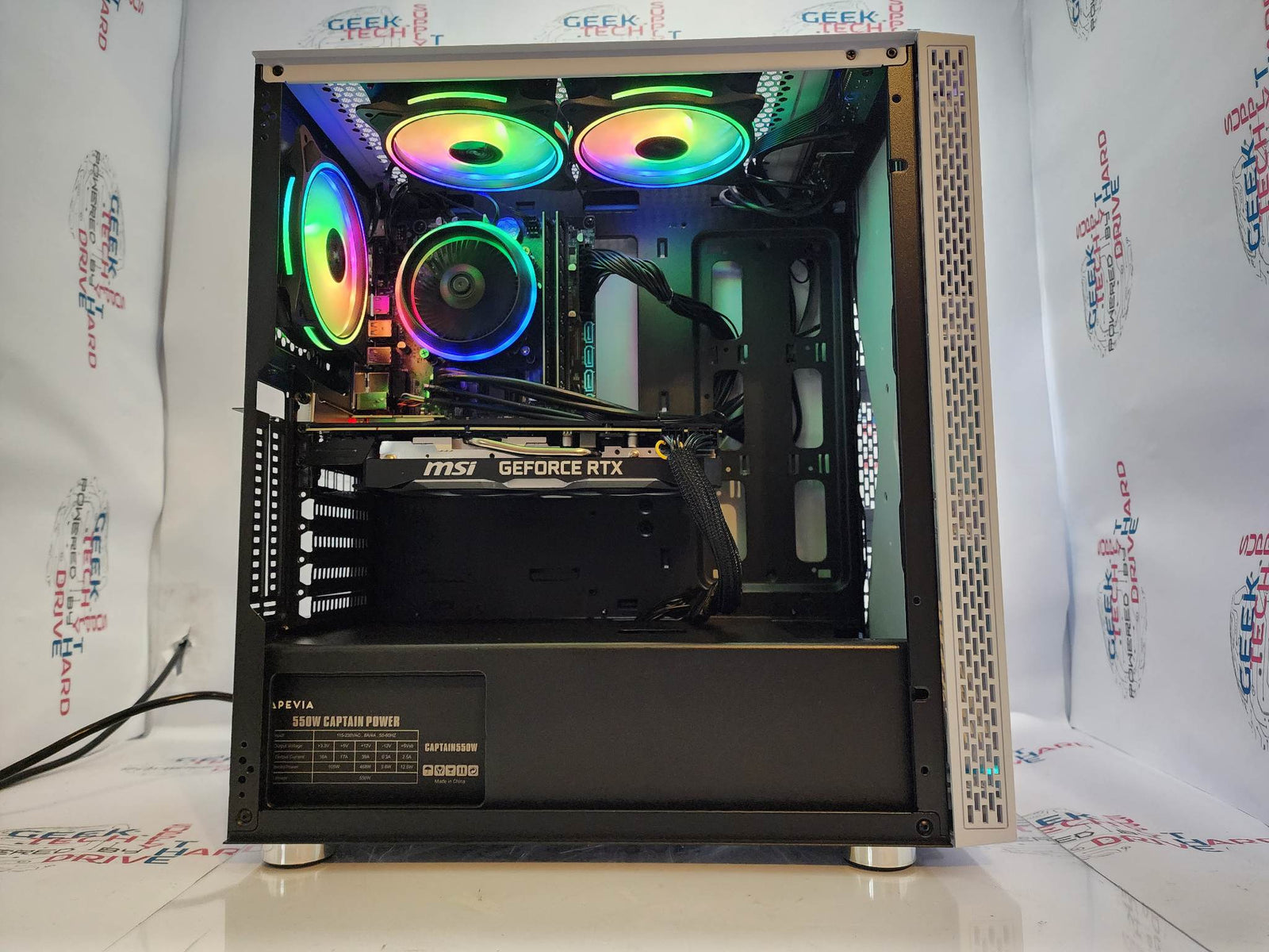Custom Gaming PC Desktop Computer i5 NVIDIA GeForce RTX 5060 2TB SSD 16GB DDR5 Blackwidow White B760 - Geek Tech