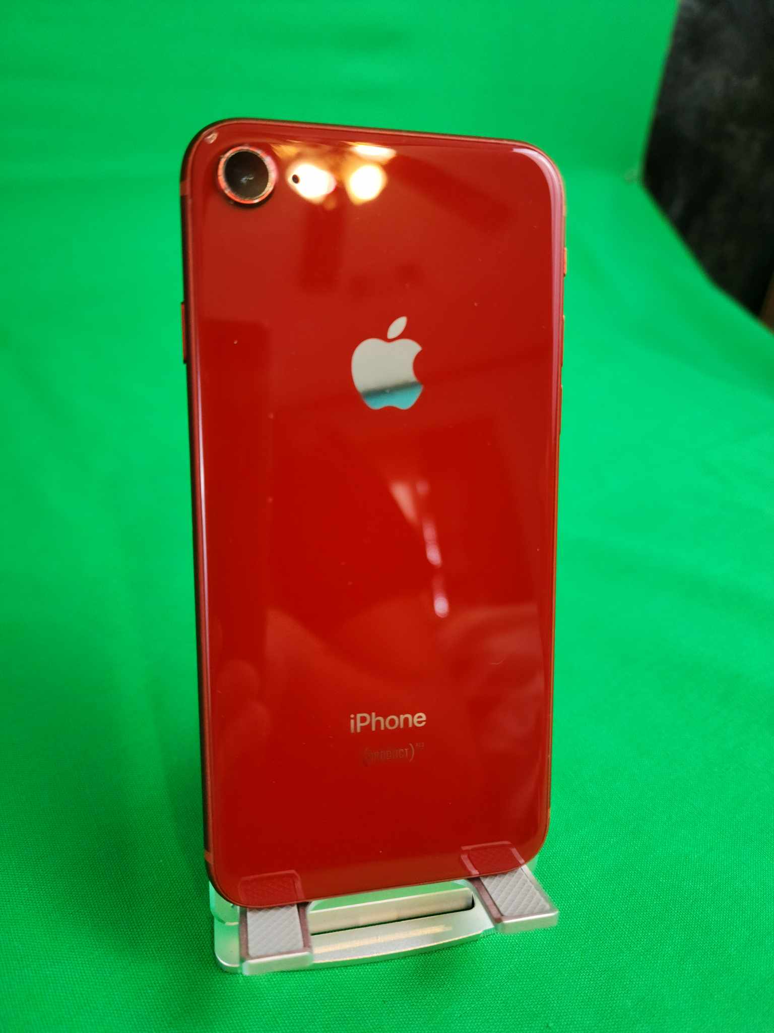 CDMA Unlocked Apple iPhone 8 A1905 64GB Red | B Grade - Geek Tech
