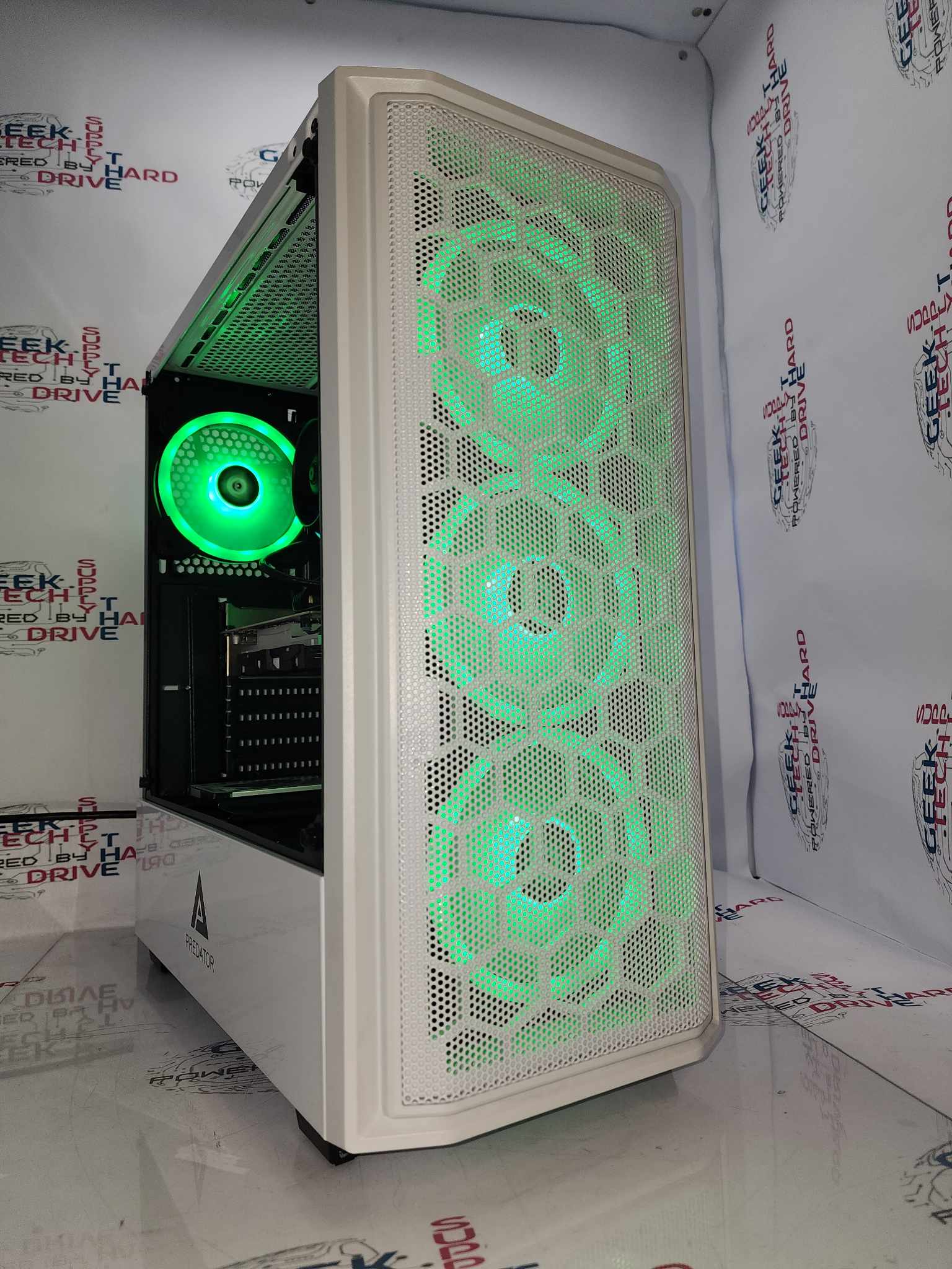 Gaming Desktop PC Computer Intel i5 NVIDIA RTX 2060 DDR5 SSD HDD 128GB 256GB 500GB 8GB 16GB 32GB RGB NVIDIA GTX RTX WiFi Predator White H610 - Geek Tech