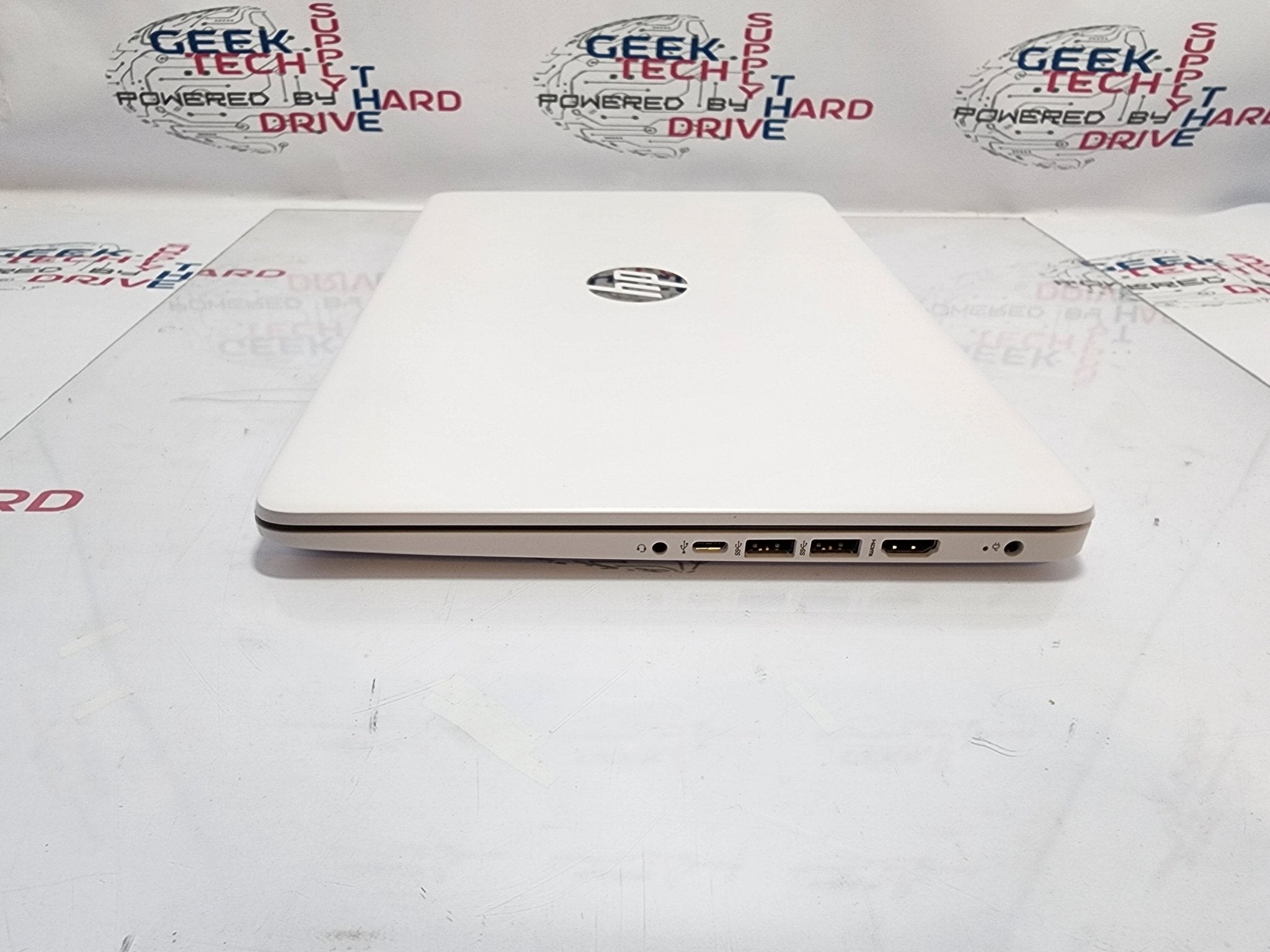 HP 14" 14-dq0052dx Windows 11 Laptop 64gb eMMC 4gb DDR4 Webcam White | A Grade - Geek Tech