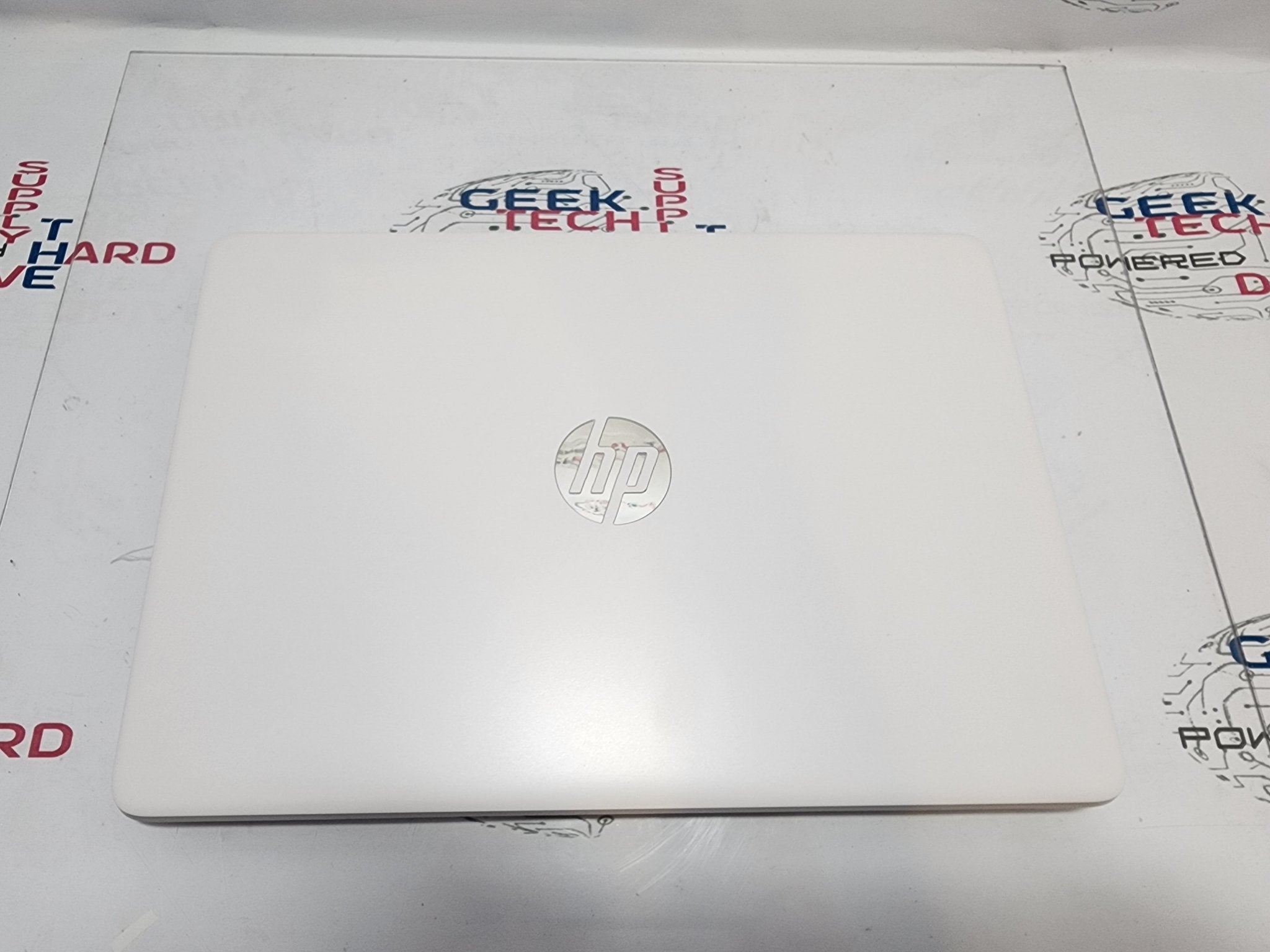 HP 14" 14-dq0052dx Windows 11 Laptop 64gb eMMC 4gb DDR4 Webcam White | A Grade - Geek Tech