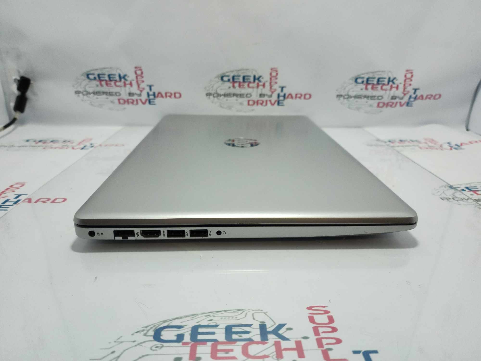 HP 17-by0068cl Laptop Windows 11 i7-8550U 500GB SSD 8GB RAM Silver - Geek Tech