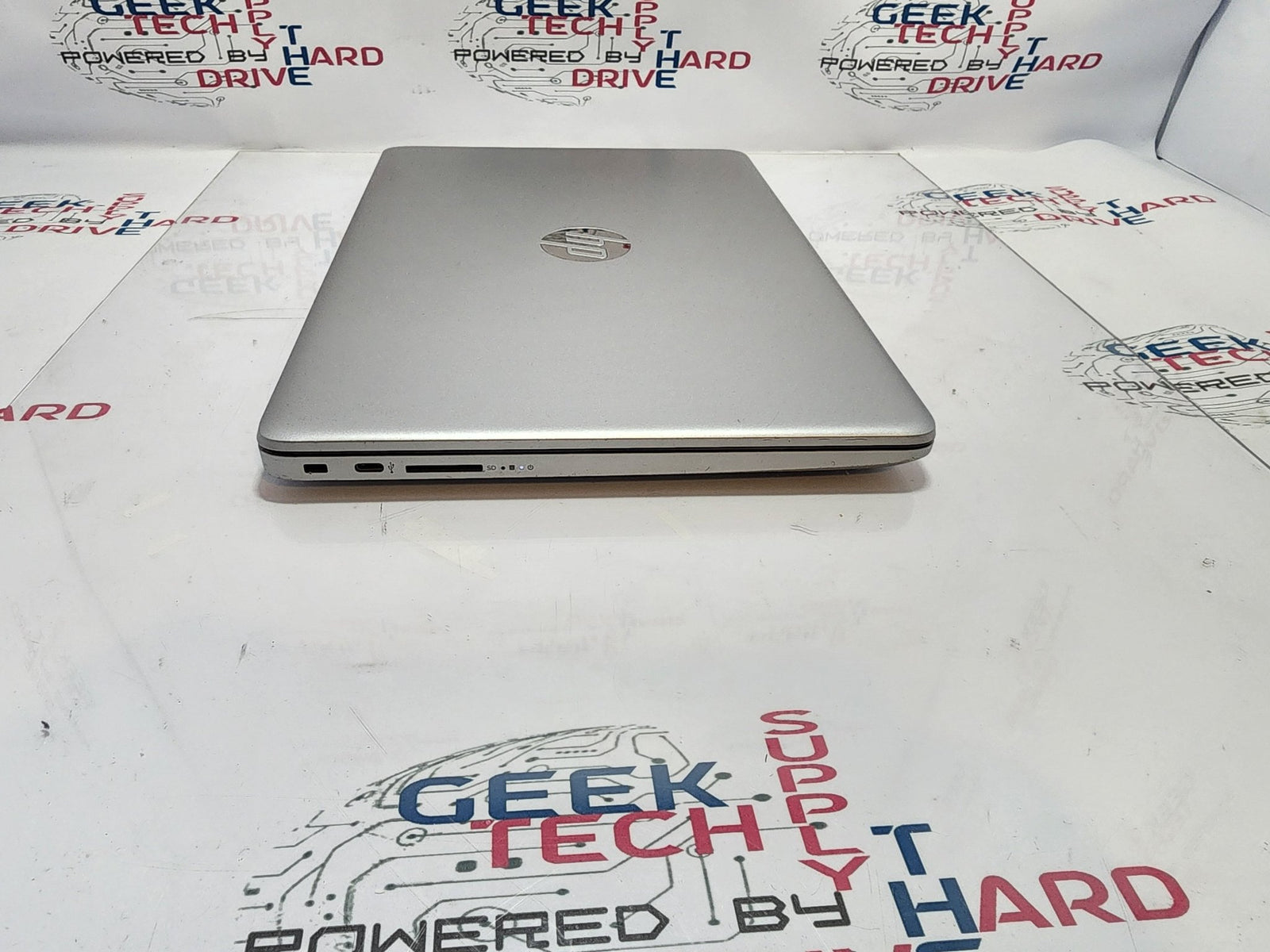 HP Notebook 14-dk0053od Windows 11 AMD A4-9125 Dual Core 64gb SSD 4gb RAM Silver | B Grade - Geek Tech
