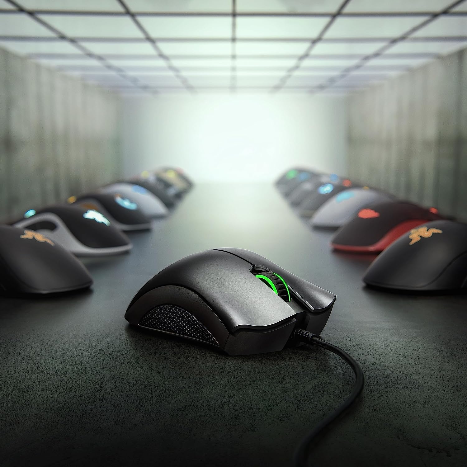 Razer DeathAdder Essential Gaming Mouse: 6400 DPI Optical Sensor - 5 Programmable Buttons - Mechanical Switches - Rubber Side Grips - Mercury White - Geek Tech